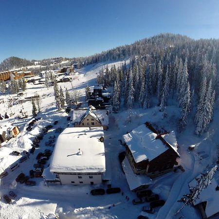 Hotel Snjesko Jahorina Exterior photo