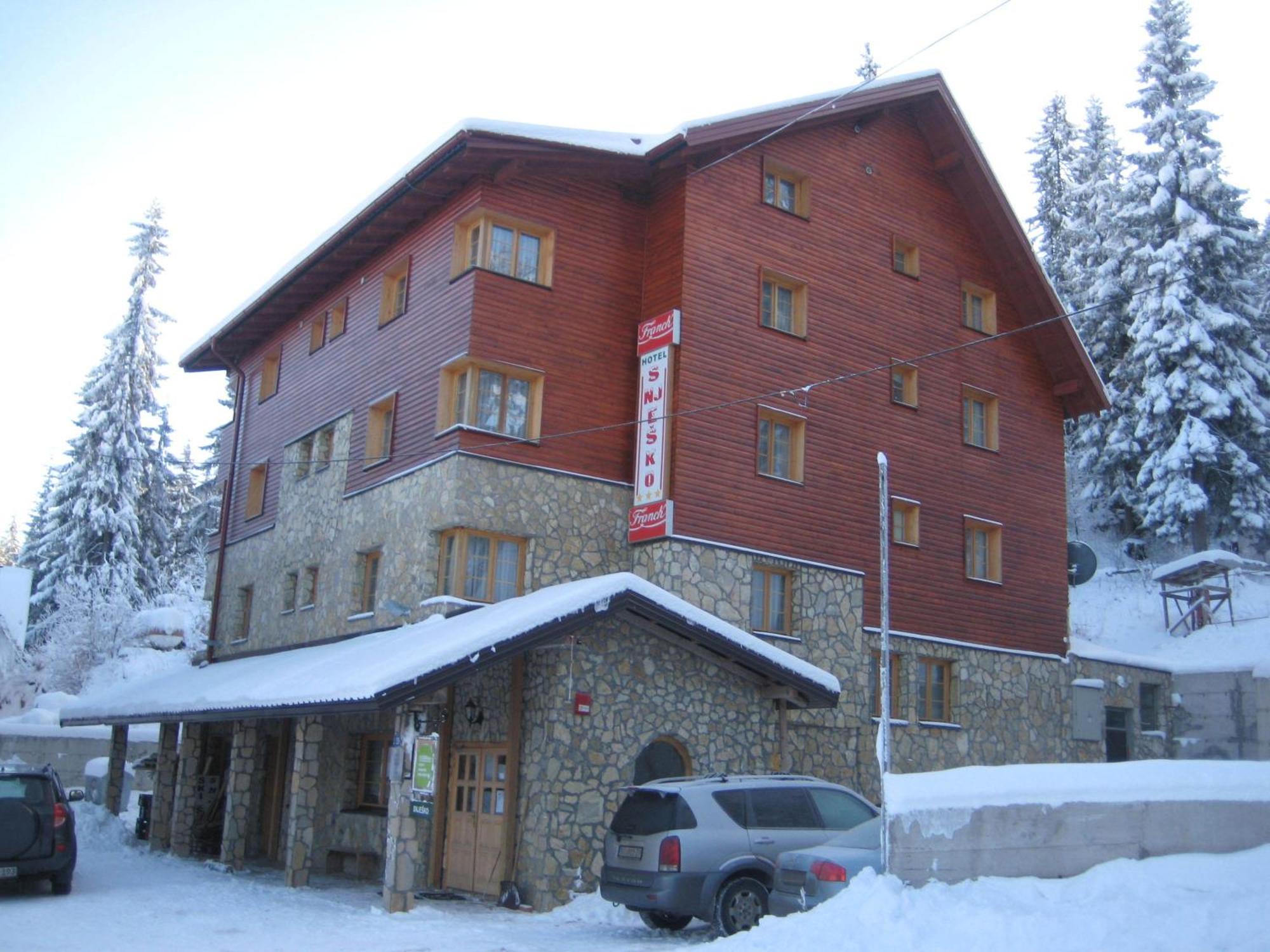 Hotel Snjesko Jahorina Exterior photo